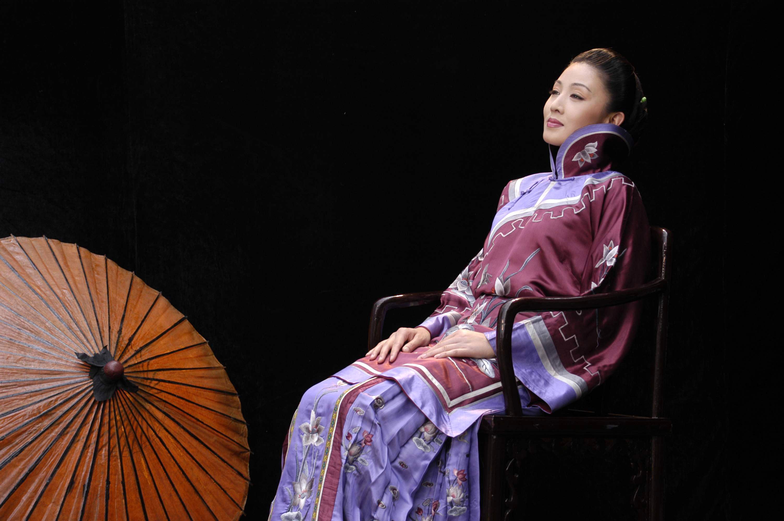 韩再芬领衔主演黄梅戏《徽州女人》再登国家大剧院舞台